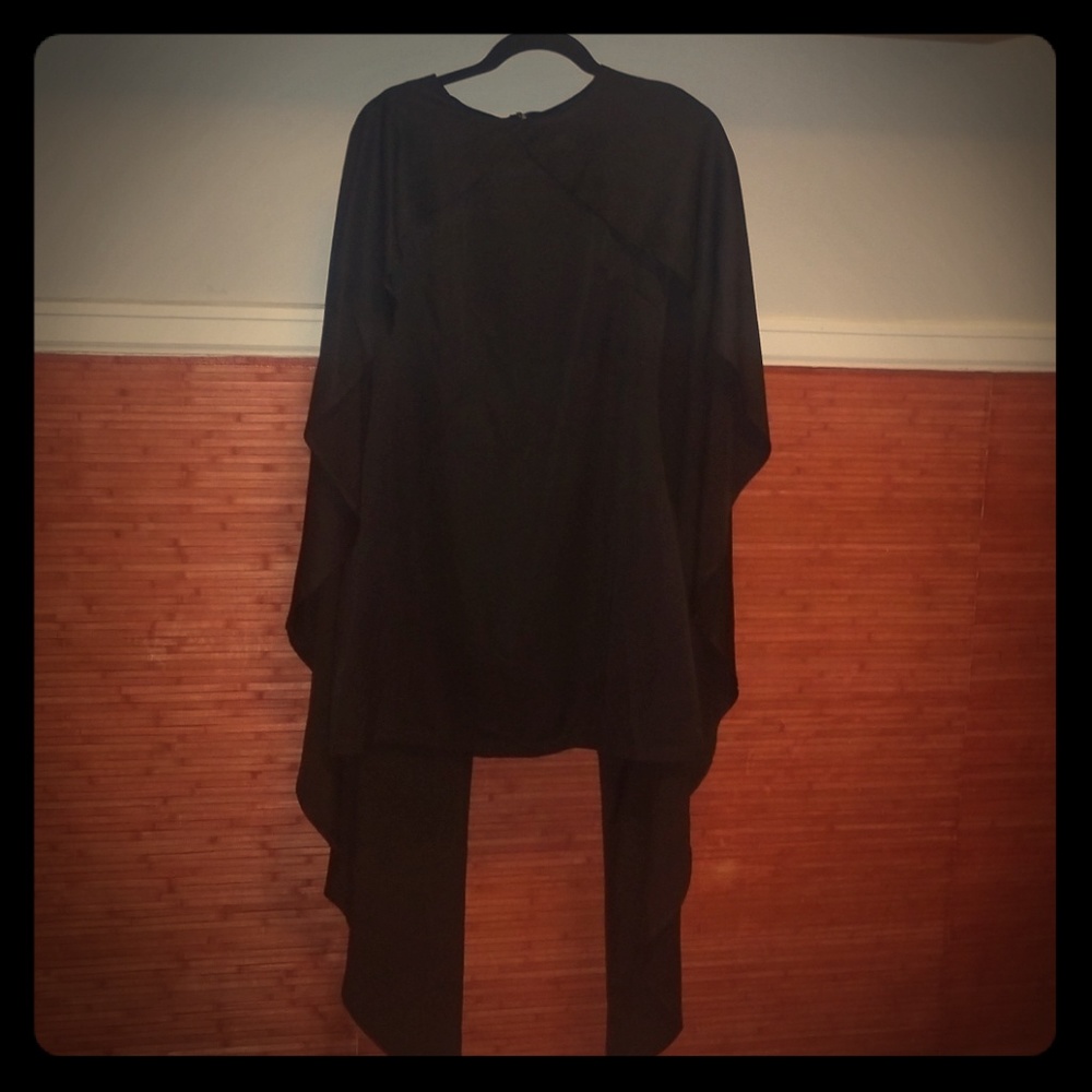 Lavish Alice stunning cape dress